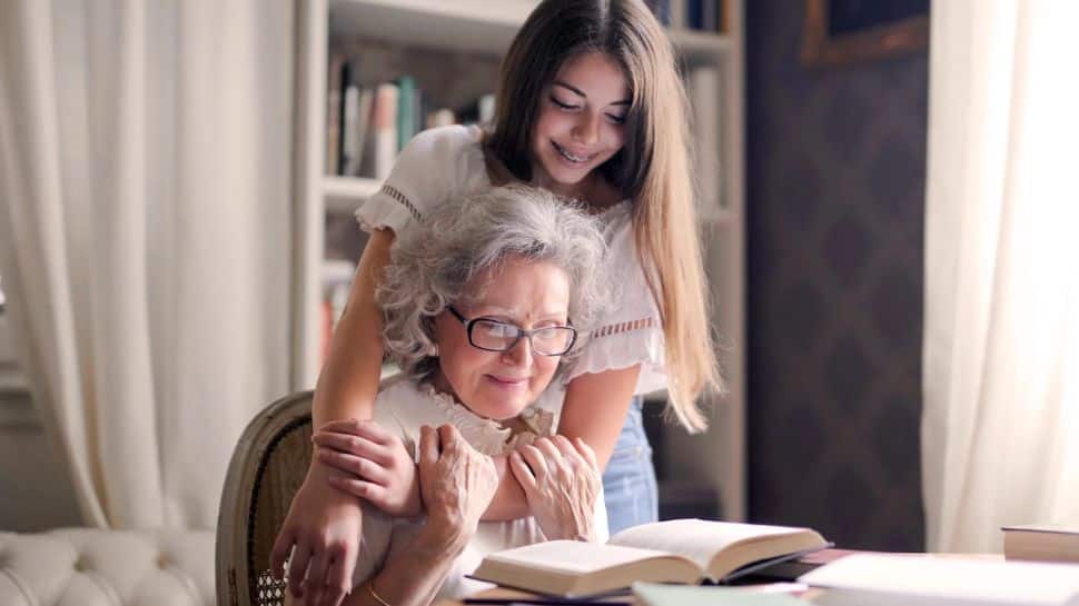 Spending Quality Time To Playing Games: 3 Fun Ways To Make Your Grandparents Feel Better