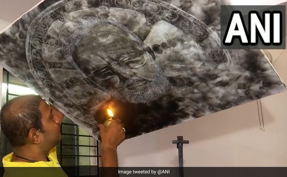 Watch: On PM Modi's 73rd Birthday, Odisha Artist's Tribute Using Smoke